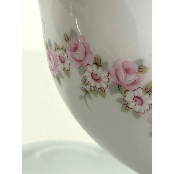 Lady Beatrice Gravy Boat Germany White Pink Roses Daisies Gold Trim Porcelain - Picture 13 of 16